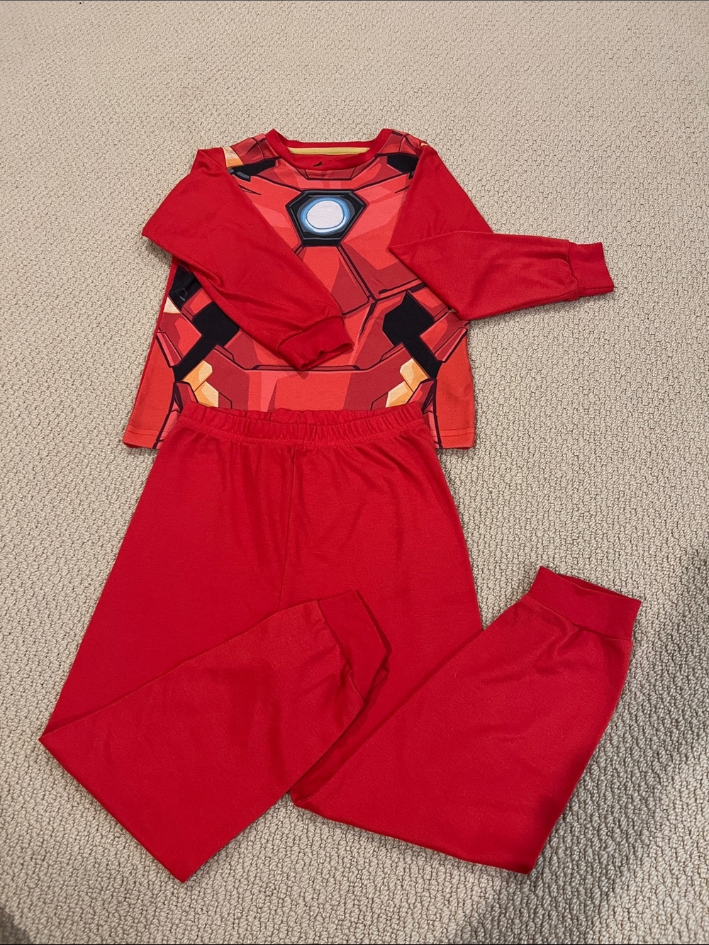 Marvel Avengers Boys Pajamas Size 7 Red Long Sleeve 2 Piece Set